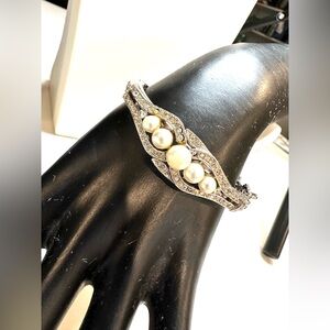 Vintage Silver tone Large Faux Pearl Art Deco Bracelet